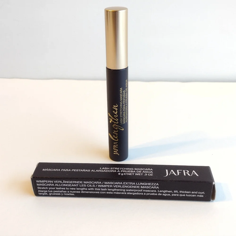 NEW Jafra Lengthen Lash Stretching Waterproof Mascara - Black